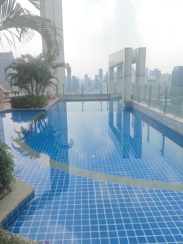 ด่วน ขายถูก condo mark รัชดา แอร์พอร์ตลิ้งค์ ชั้น19 ห้องมุม 56.72ตรม. 2นอน สภาพใหม่ 11