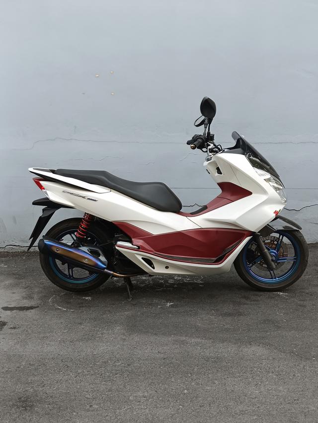มอเตอร์ไซค์ Honda PCX 150 มือสอง ปี 2016 รูปที่ 4