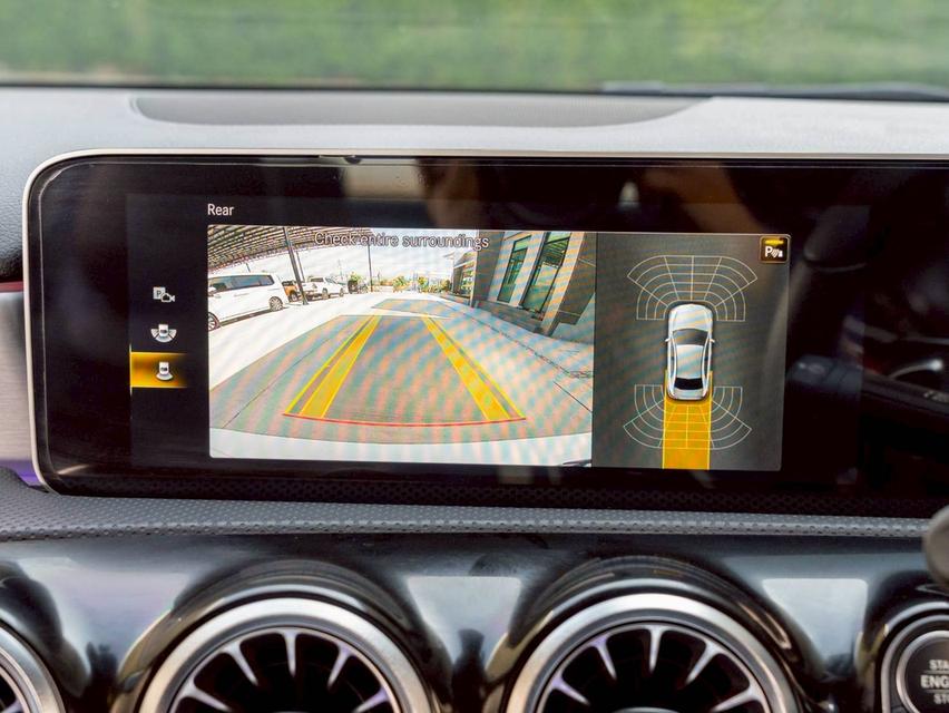 Mercedes Benz A200 AMG ปี จด 2021 15