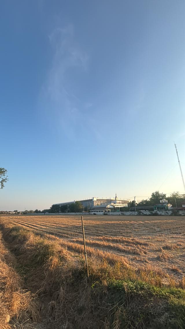 ขายที่ดิน 23ไร่50ตารางวา ห่างถนนใหญ่เพียง800เมตร ที่ดินติดหมู่บ้านCasalena ห่างmrtสถานีตลาดมีนบุรี4.8กิโลเมตร ถนนนิมิตใหม่ซอย22 เขตคลองสามวากรุงเทพฯ 2