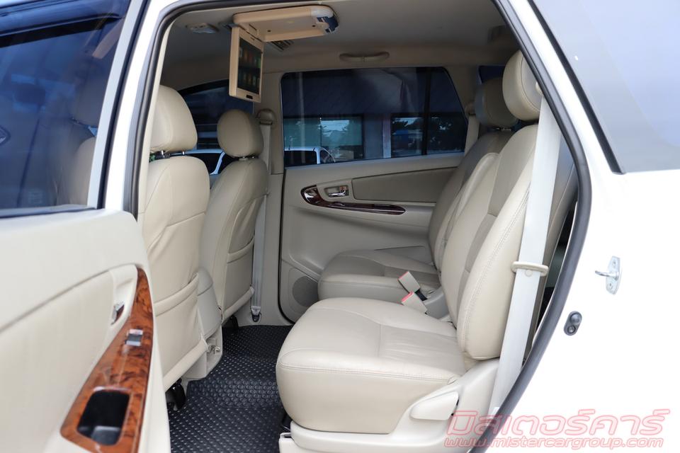 2013  TOYOTA INNOVA 2.0 V ( 5580 ) 9