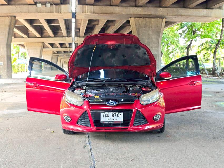 ขายรถ Ford Focus 2.0 Hatchback ปี 2013 สีแดง เกียร์ออโต้ 14