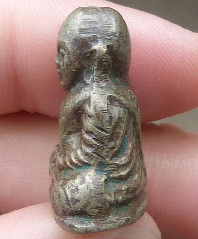 พระกริ่งหลวงพ่อเงิน ปี 15 รูปที่ 4