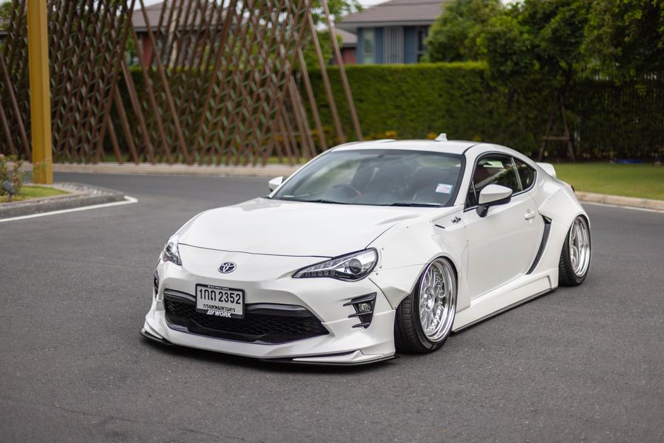 Toyota FT86 11