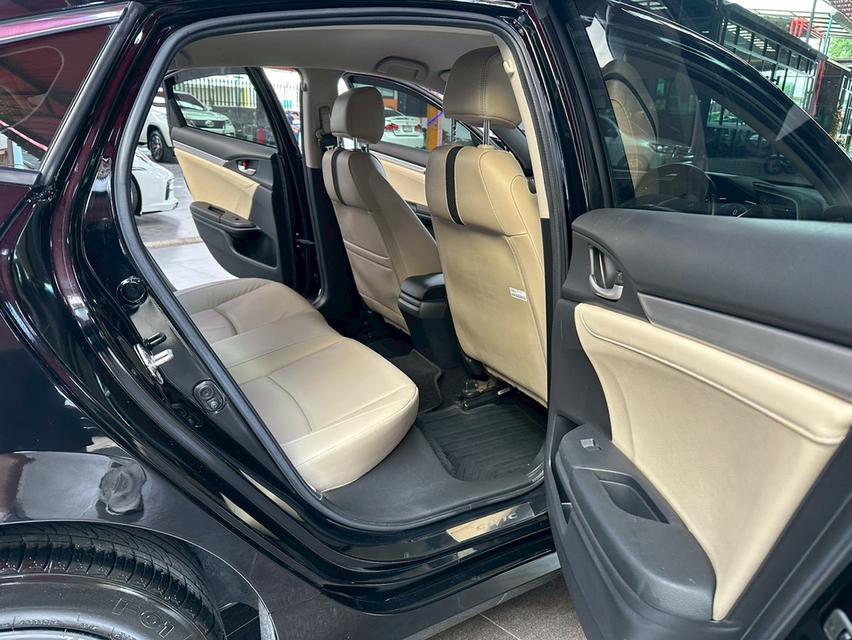 HONDA CIVIC FC 1.8 EL i-VTEC ปี 2019 8