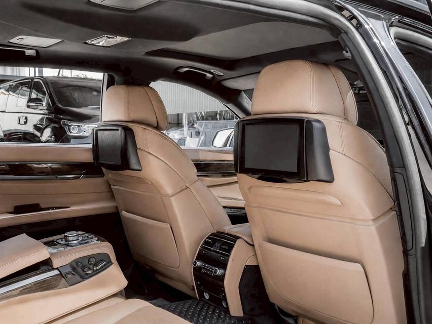 รหัสรถ 67GG5453 Bmw 730Ld Lci Look (F02) รูปที่ 3