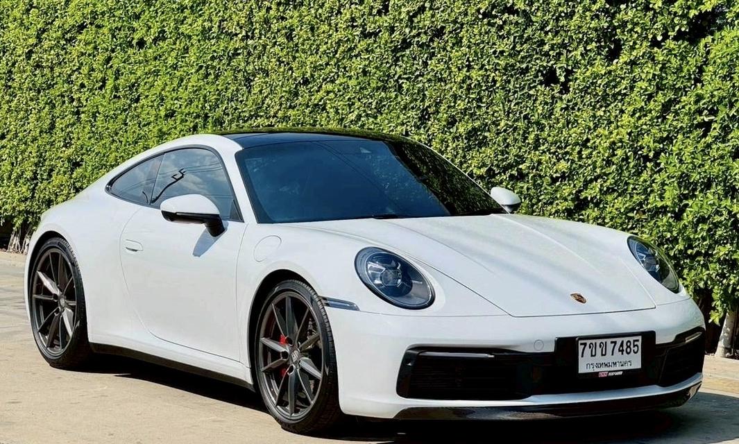 Porsche 911 Carrera S 992
