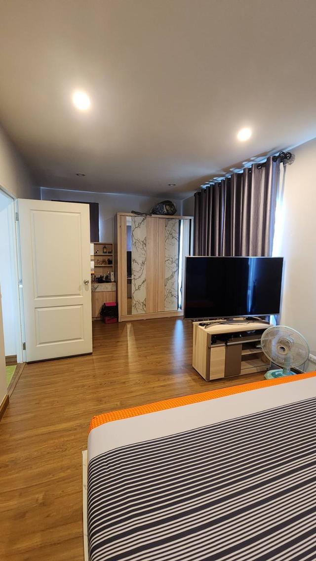 ขายบ้าน หมู่บ้านเซนโทร-ชัยพฤกษ์-แจ้งวัฒนะ1 บ้านเดี่ยว 2 ชั้น 8