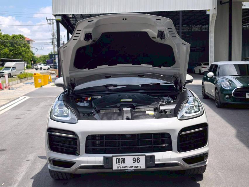รหัสรถ KPV96 2023 PORSCHE CAYENNE 3.0 E-HYBIRD สี Crayon 4