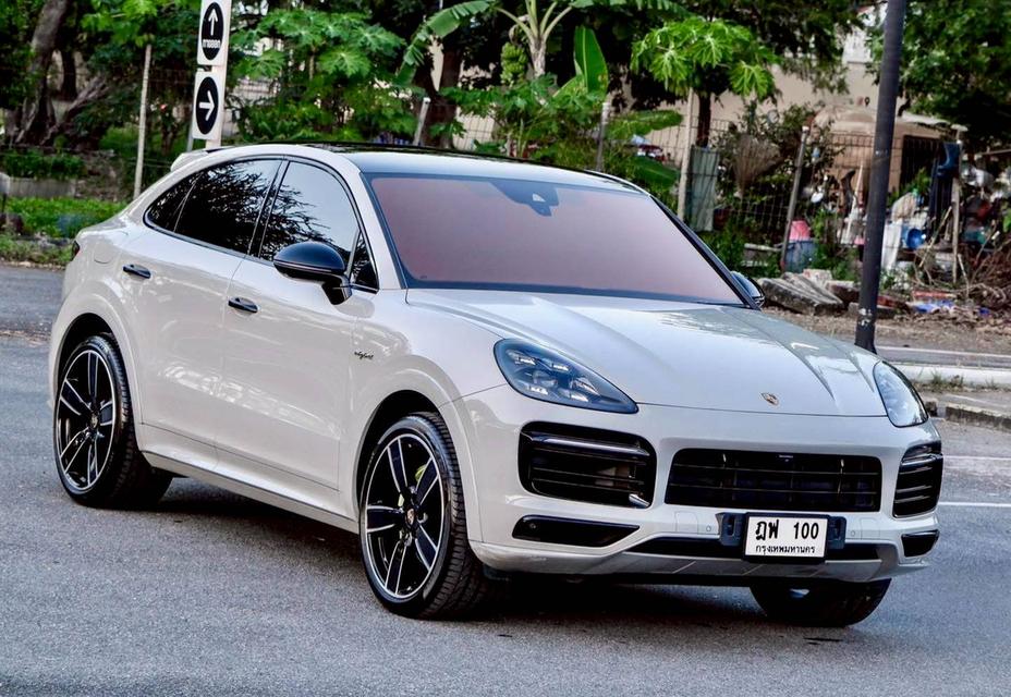 Cayenne E-Hybrid Coupe Sport Package