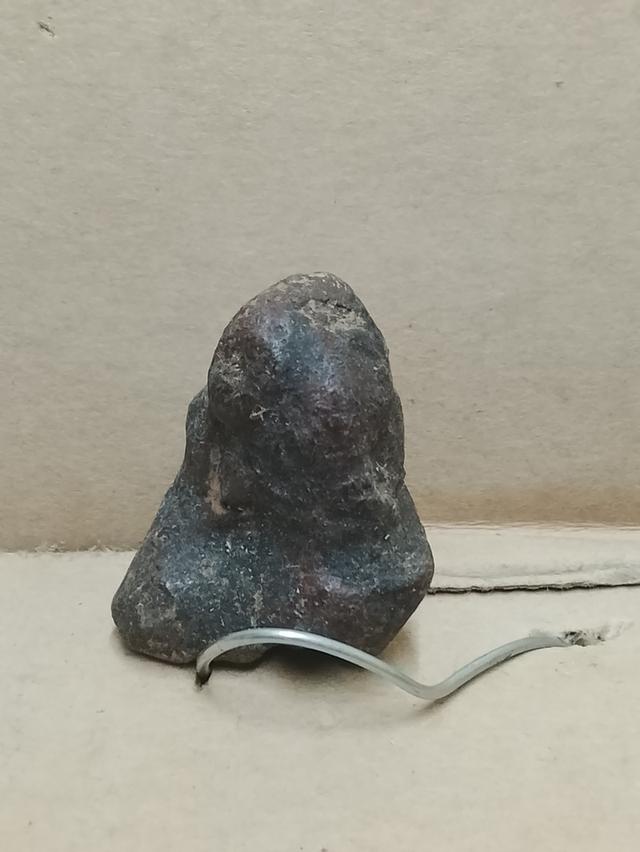 พระเก่าๆโบราณหินแปลกมีรอยแกะจากคนโบราณของเก่ายุ90 รูปที่ 11