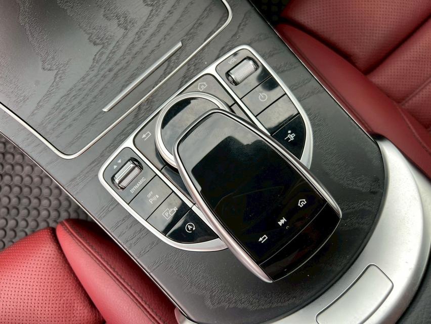 BENZ C200 Coupe Amg Dynamic ปี 2019 FaceLift 12