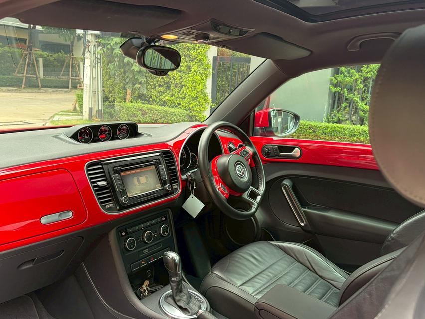 Volkswagen Beetle 1.4 Turbo 2014 สีแดง รูปที่ 9