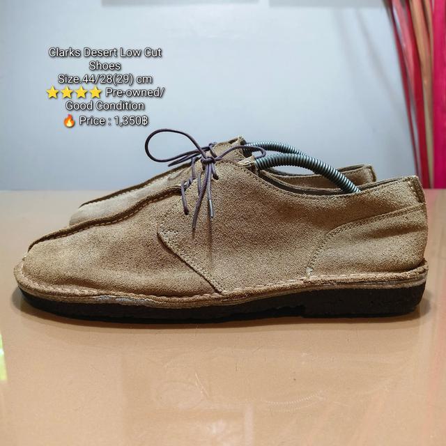 Clarks Desert Low Cut ShoesSize.44/28(29) cm⭐️⭐️⭐️⭐️ Pre-owned/ Good Condition🔥 Price : 1,350฿