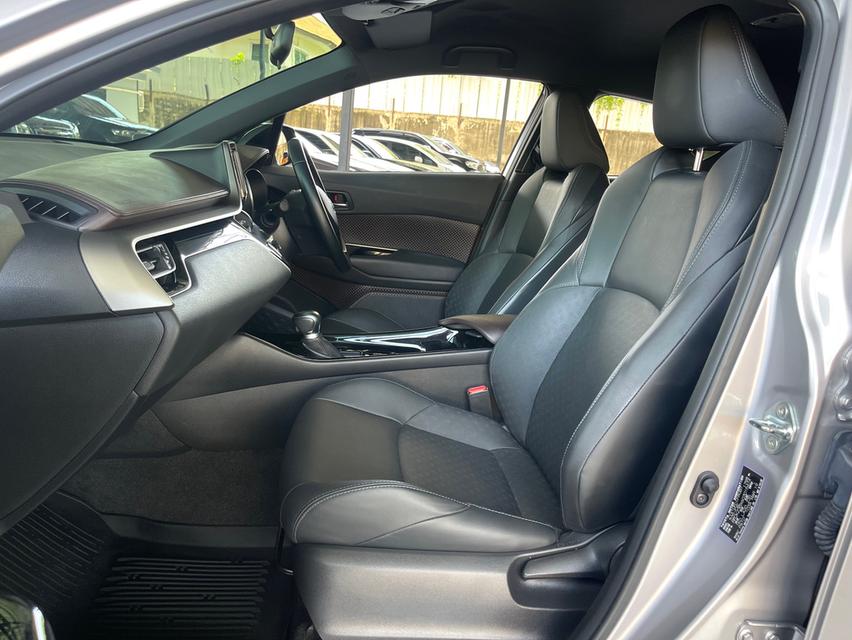 ขาย Toyota CHR 1.8Hybrid Mid ปี19 15