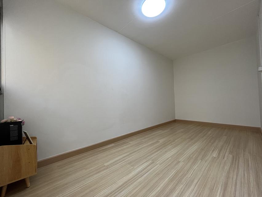 ป๊อปปูล่าคอนโด เมืองทองธานี ตึก T2 ชั้น 8 10