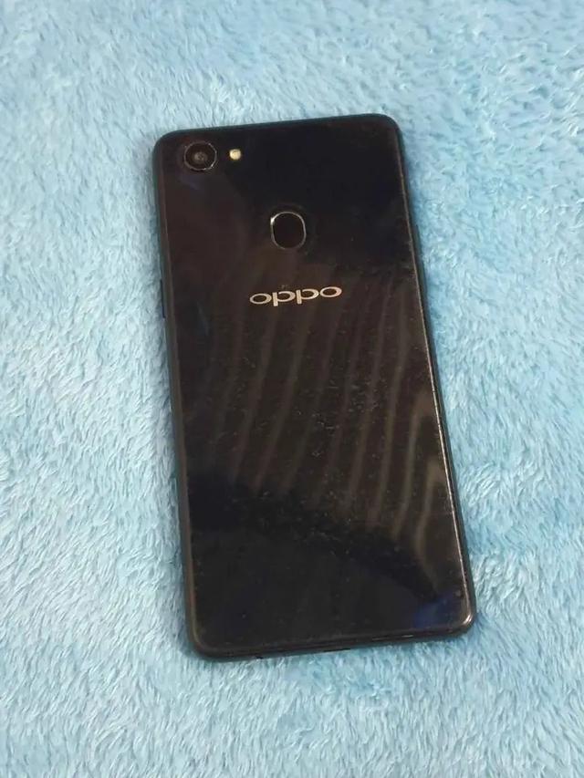 มือถือพร้อมใช้งานสภาพดีมาก Oppo F7 3