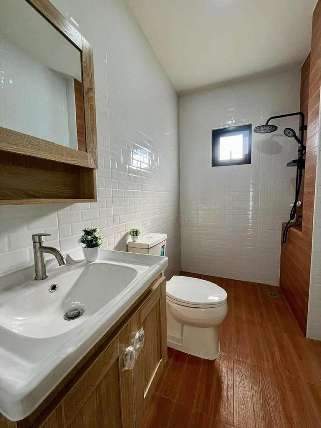 ลงทุนก็คุ้ม อยู่เองก็สบาย…..2 ห้องนอน | 2 ห้องน้ำ | 2 ที่จอดรถ 6