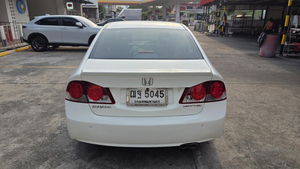 Honda Civic 1.8 i-VTEC AT ไมล์แท้ 97,9xx กม. เจ้าของใช้เอง รถบ้านเดิม ไม่ใช่รถเต็นท์ ไม่เคยชนหนัก ไม่เคยจมน้ำ เครื่องยนต์ เกียร์ ช่วงล่าง พร้อมใช้งาน รูปที่ 6