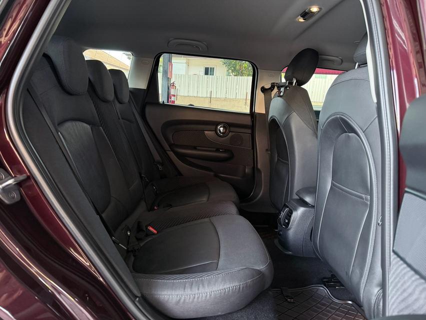 ปี 2018 MINI CLUBMAN, COOPER D (F54)โฉม ปี07-ปัจจุบัน สีแดง-ดำ เครื่องดีเซล รูปที่ 7