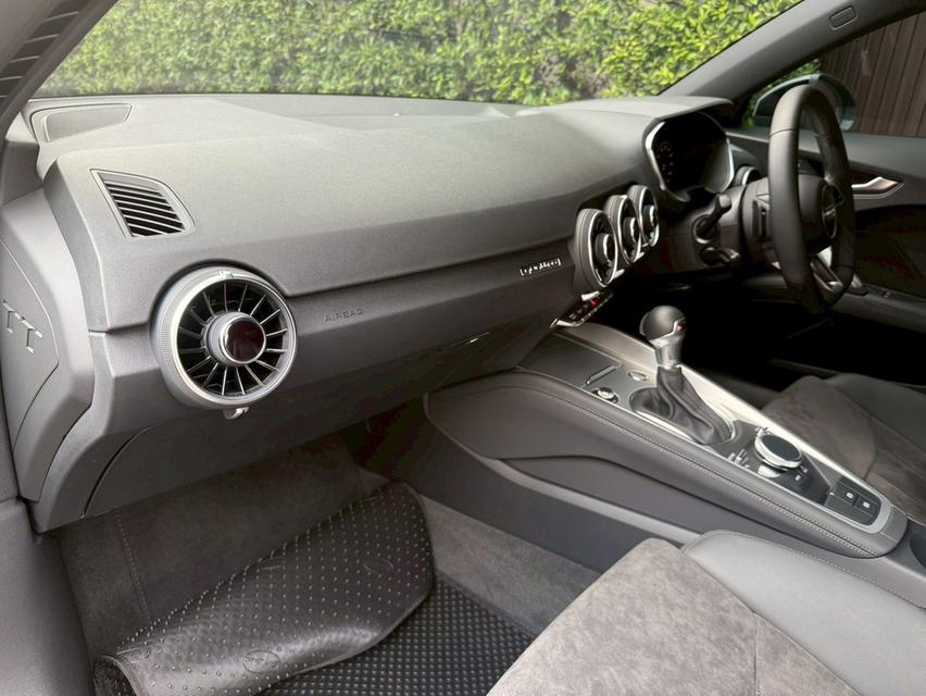 Audi TT Final Icon Black Coupe MK3 2023 รูปที่ 6