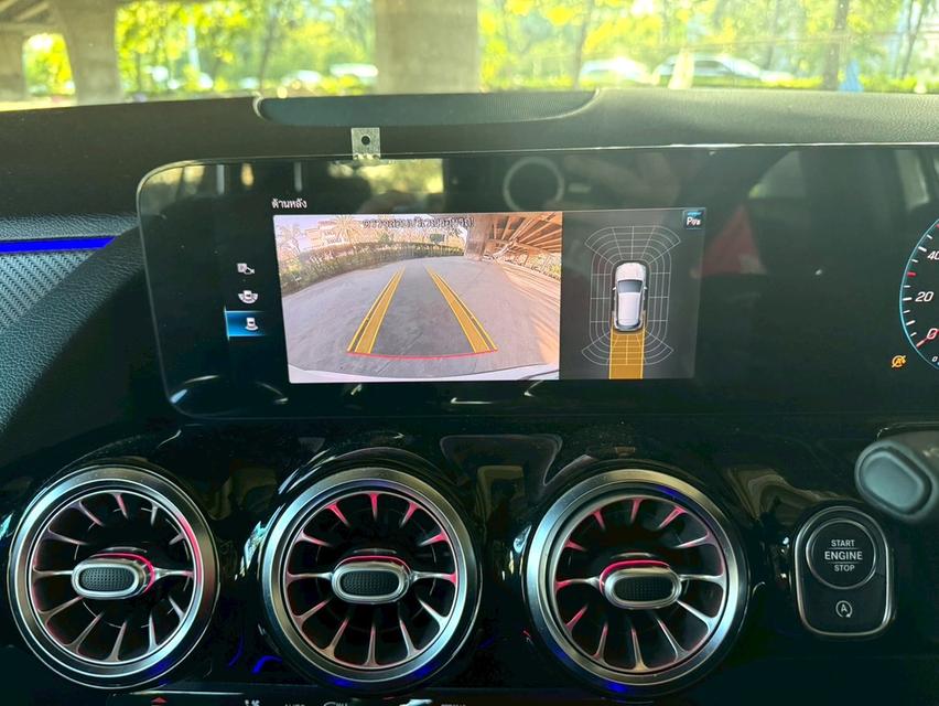 ขายรถ Benz GLA200 AMG W247 ปี 2021 สีขาว เกียร์ออโต้ 14