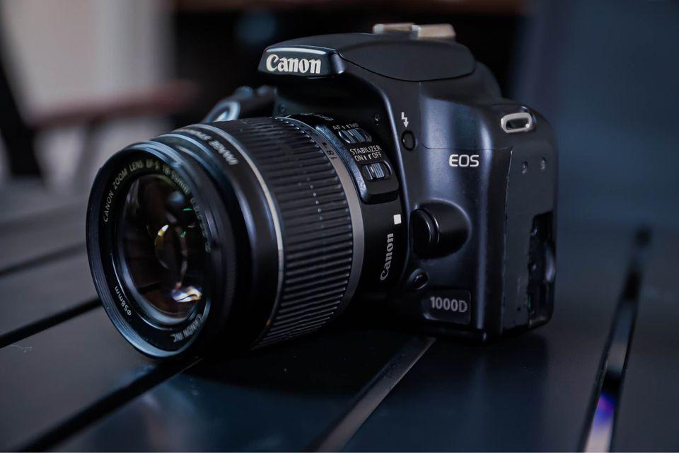 ขายกล้อง Canon EOS 1000 D  2