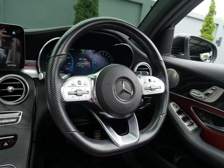 Mercedes-Benz GLC300e Coupe AMG 2021 สีดำ มี MBSP วารันตรีศูนย์เบนซ์ถึง 161029 วิ่งน้อย รถมือเดียว รูปที่ 11