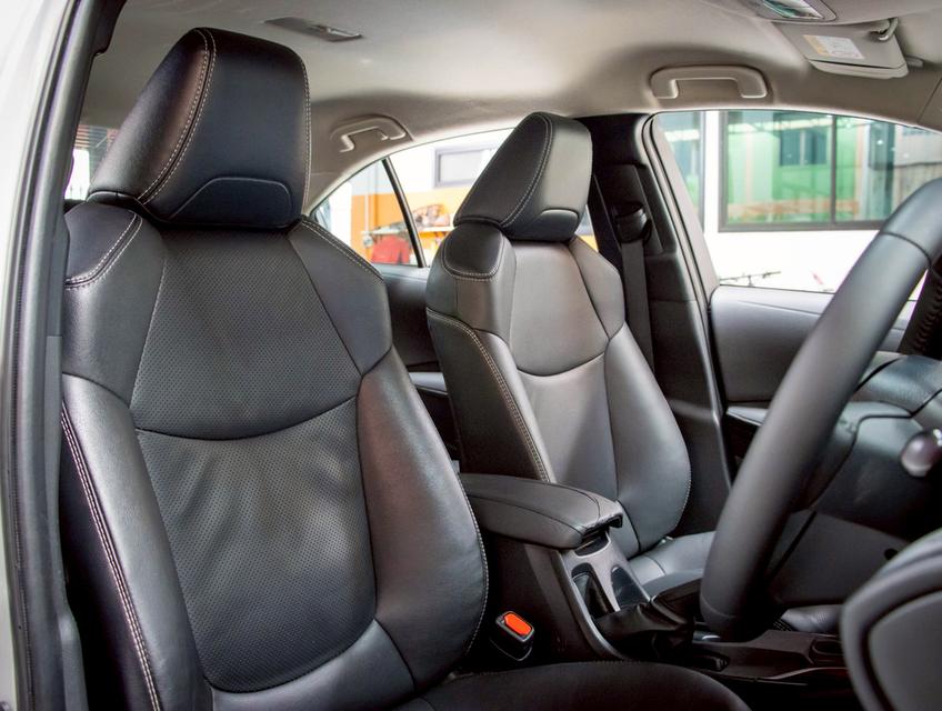 TOYOTA ALTIS 1.6 G ปี 2020 10