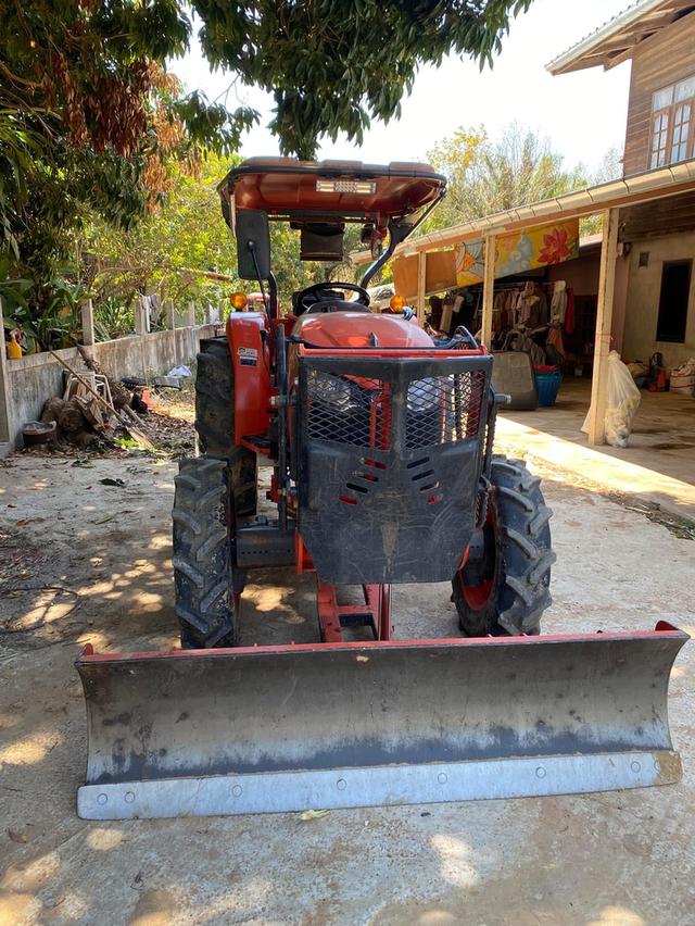 ขายรถไถ Kubota l5018 รถปี 17