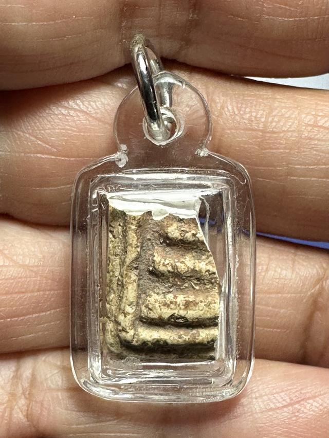 ชิ้นส่วนพระสมเด็จพิมพ์ใหญ่บางขุนพรหม