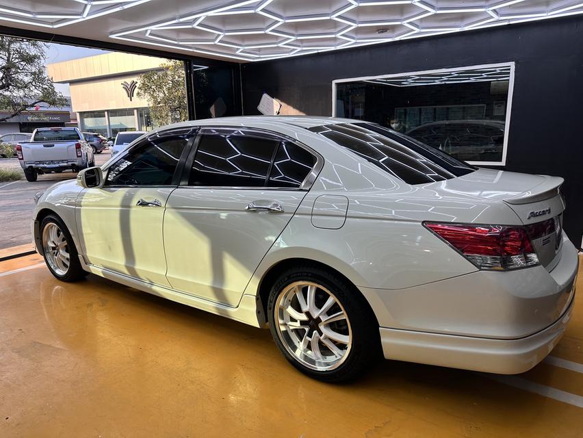 รถยนต์สภาพดี​ Honda​ Accord​ G8 รูปที่ 3