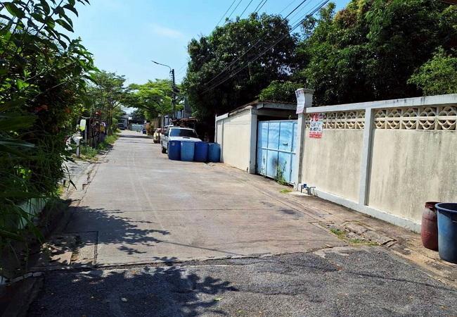 ขายที่ดิน 349 ตร.ว. ซอยเพชรเกษม 39/4 ถนนเพชรเกษม บางแค กรุงเทพ พร้อมสิ่งปลูกสร้าง 3