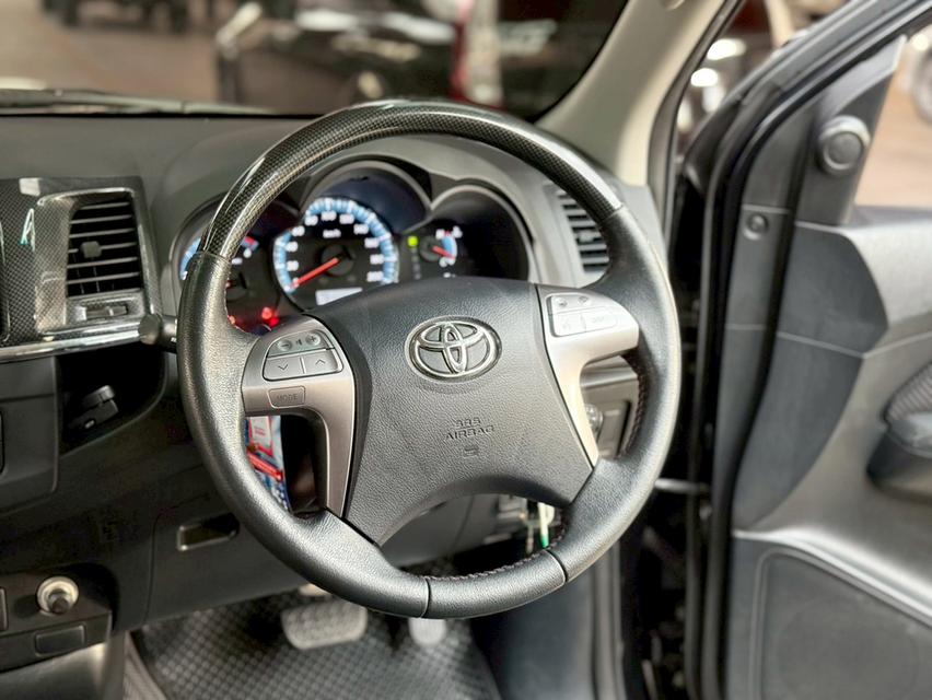 TOYOTA FORTUNER 3.0 TRD Sportivo 4WD ปี 2015 7