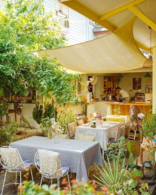 สไตล์โฮมมี่ วินเทจ Airbnb MRTสามย่าน 500ม. ถูกมาก โอกาสทอง เช่าร้านอาหารพรีเมียม 2 หลัง 50 ตร.วา. 200 ตร.ม. สีลม สาทร ใจ 4