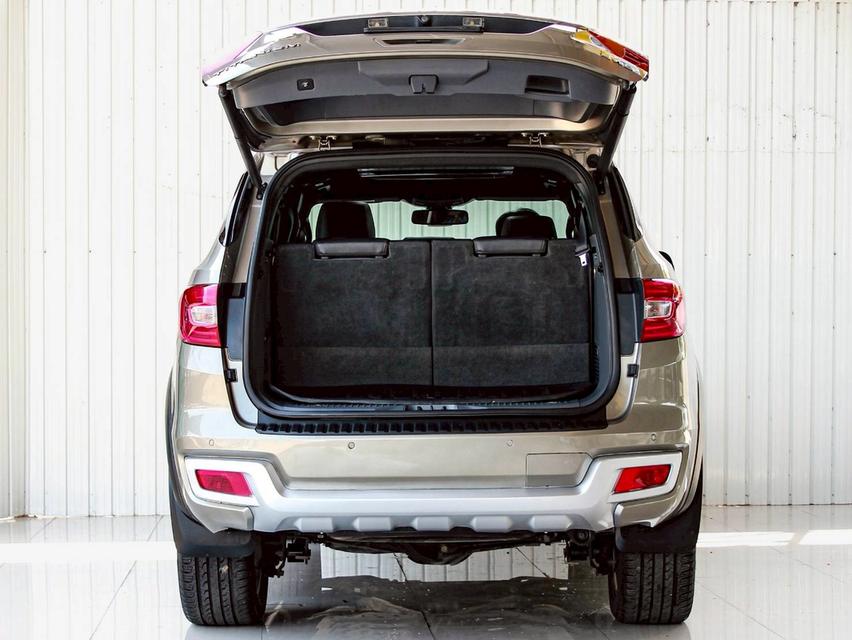 FORD EVEREST 3.2 TITANIUM PLUS 4WD ปี 2018 โฉม ปี 15-22  เกียร์ AUTO ดีเซล สีน้ำตาล รถบ้านพร้อมใช้งาน ไมล์เพียง 217,643 km. 7