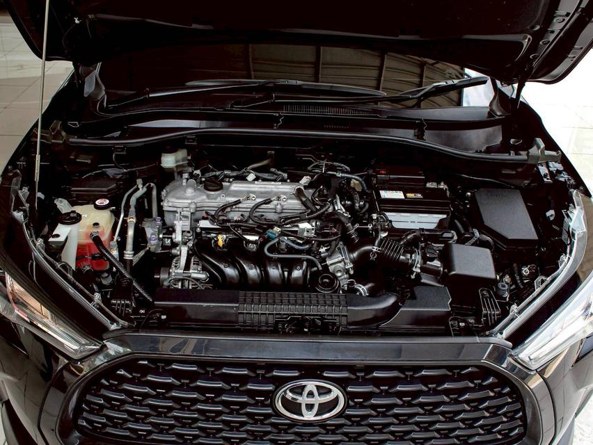 ขาย Toyota Cross 1.8Sport ปี21 16