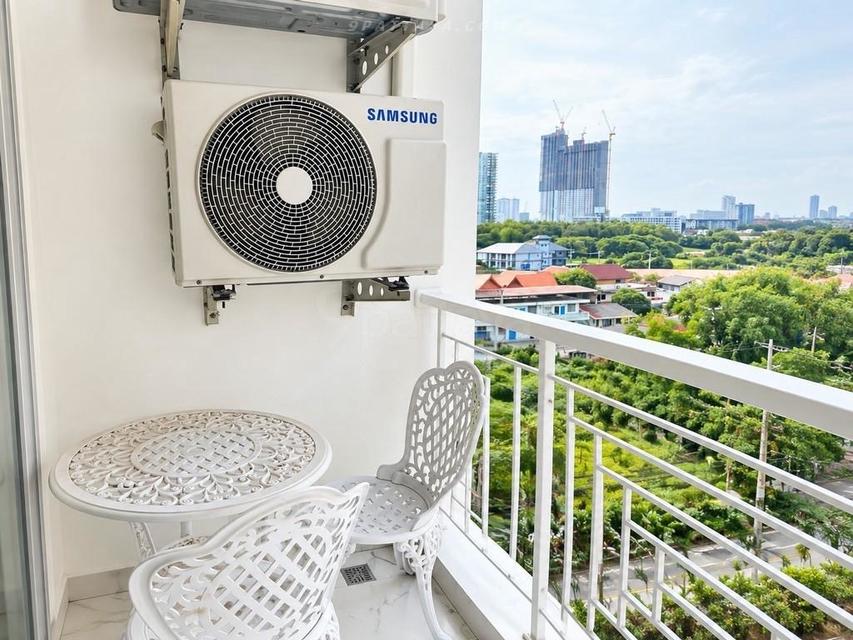 For Rent — Modern Luxury Condo at The Empire Tower Pattaya, JomtienLuxury condo for rent at The Empire Tower Pattaya, located on Soi Wat Boon Kanchana 11