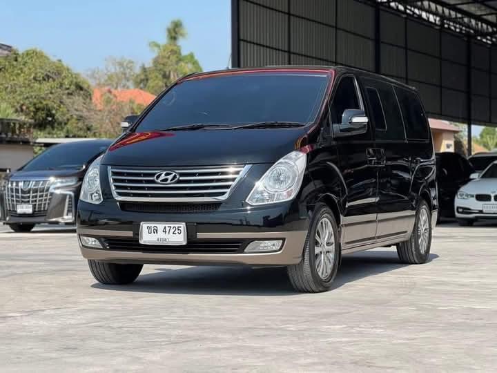 ปล่อยขายด่วน HYUNDAI H-1 3