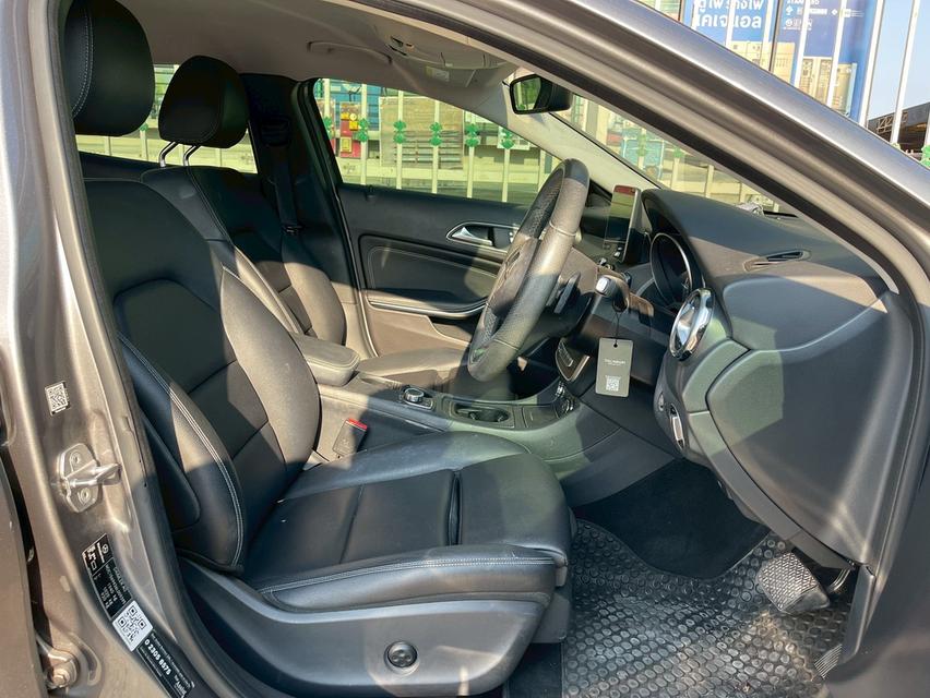 รหัสรถ PJP5575 2018 BENZ GLA200 รูปที่ 10