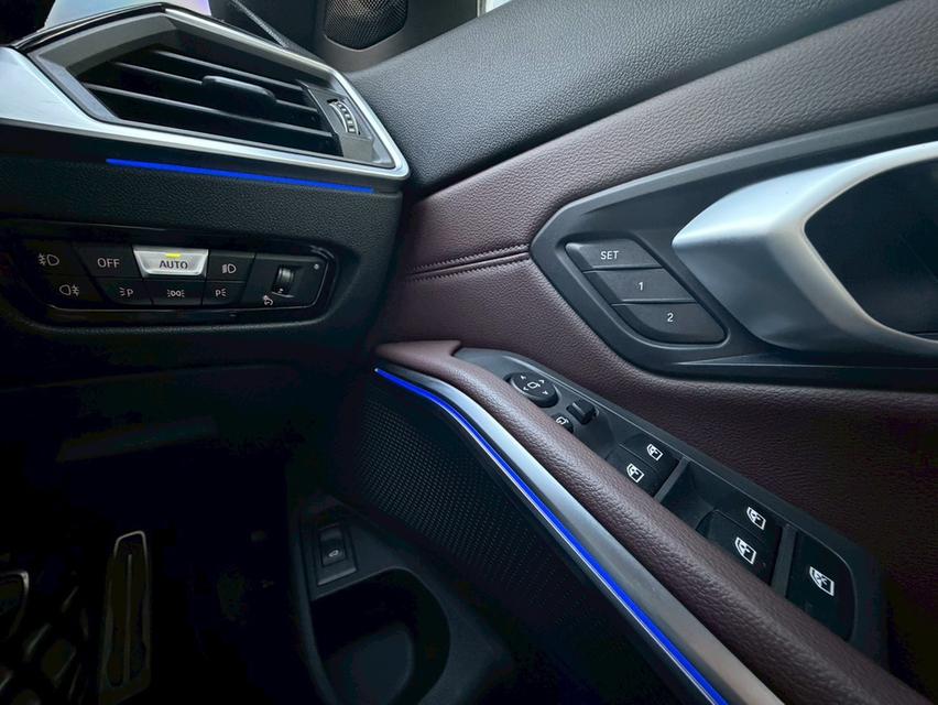 BMW 320D M SPORT ปี 21 จด22 G20 สีขาว รูปที่ 6