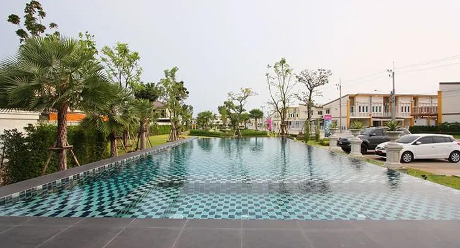 บ้าน 2 ชั้น หมู่บ้านโกลเด้นทาวน์ พระราม 2 สมุทรสาคร 4ห้องนอน 3ห้องน้ำ 2จอดรถ ต่อเติมครัวและหน้าบ้าน 17