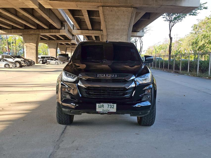 Isuzu D-MAX 3.0 DDI Z VCROSS SPACECAB 4WD (เกียร์ธรรมดา) 2