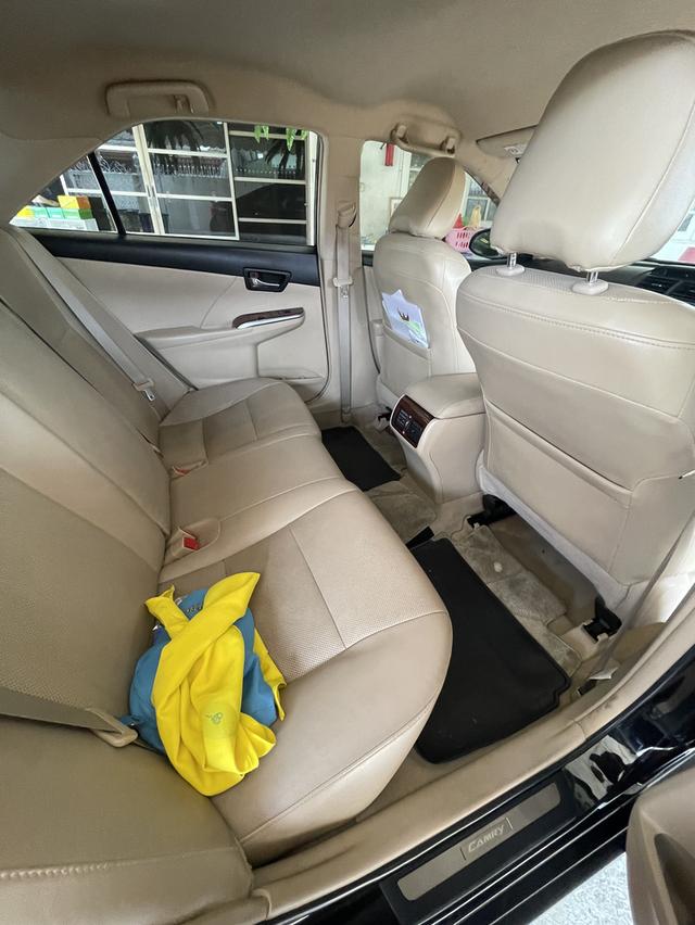 โตโยต้าคัมรี่ 2013 รุ่น 2.0 เจ้าของขายเแง รถบ้าน มือเดียว ไม่เคยชนหนัก รถสวย สภาพดี 294,000 กม. ราคาสบาย ๆ ประกัน พรบ.ครบ ยางใหม่ แม็คสวย 12