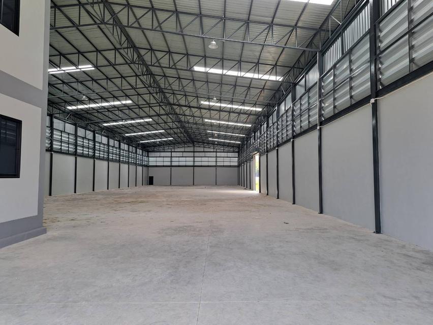 ขายโรงงานพร้อมออฟฟิศ 2 ชั้น 1 ไร่ 20วา 20 ล้าน ถนนกว้าง รถตู้คอนเทนเนอร์เข้าออกสะดวก กระทุ่มแบน สมุทรสาคร ซอยพันธุวงษ์ 5