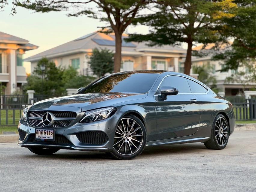 รหัสรถ AVA5115 💢 Benz C250 Coupe AMG Dynamic รุ่น Top หลังคาแก้ว ปี 2018 W205