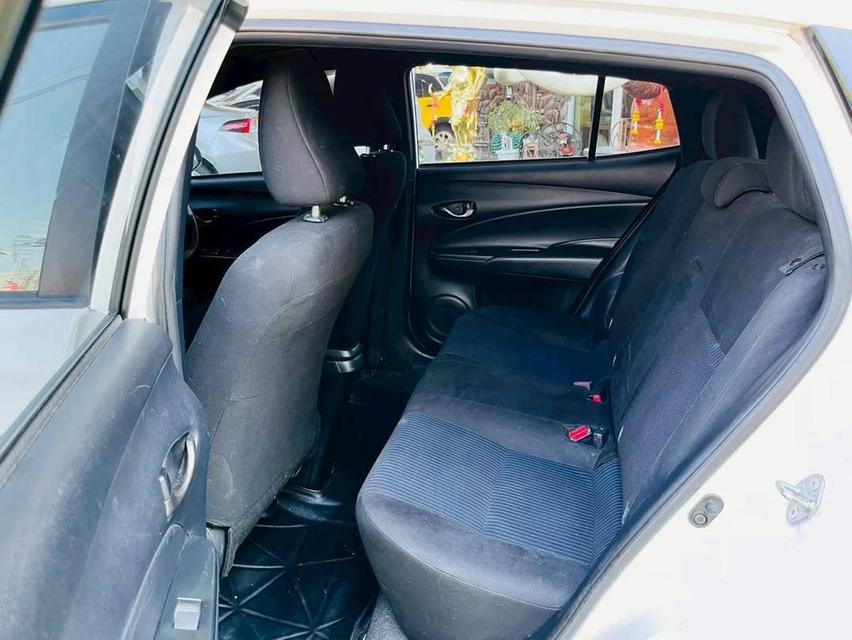 Toyota  Yaris entry +ติดlpg auto ปี 2022 รูปที่ 14