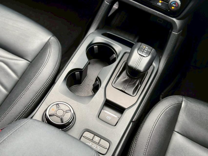 FORD EVEREST Y22 a 23 Wagon 4dr Titanium+7stAuto 4WD 2.0DTTi (Bi-Turbo) 10sp สีเทาดำ 16