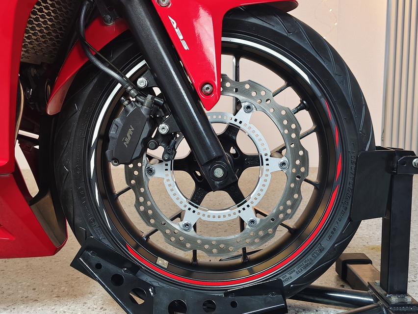 ✨️ สวย เดิม ใส ✨️ HONDA CBR500R รถกลางปี 2021 มือเดียวออกห้าง รูปที่ 6