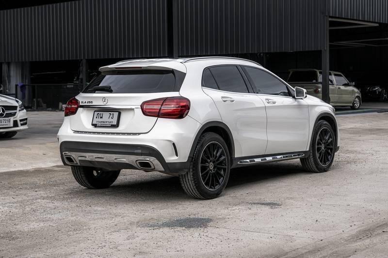 รหัสรถ 67GG8909 #Mercedes #Benz #GLA 250 AMG Night Edition ปี 2020* สีขาว รูปที่ 7